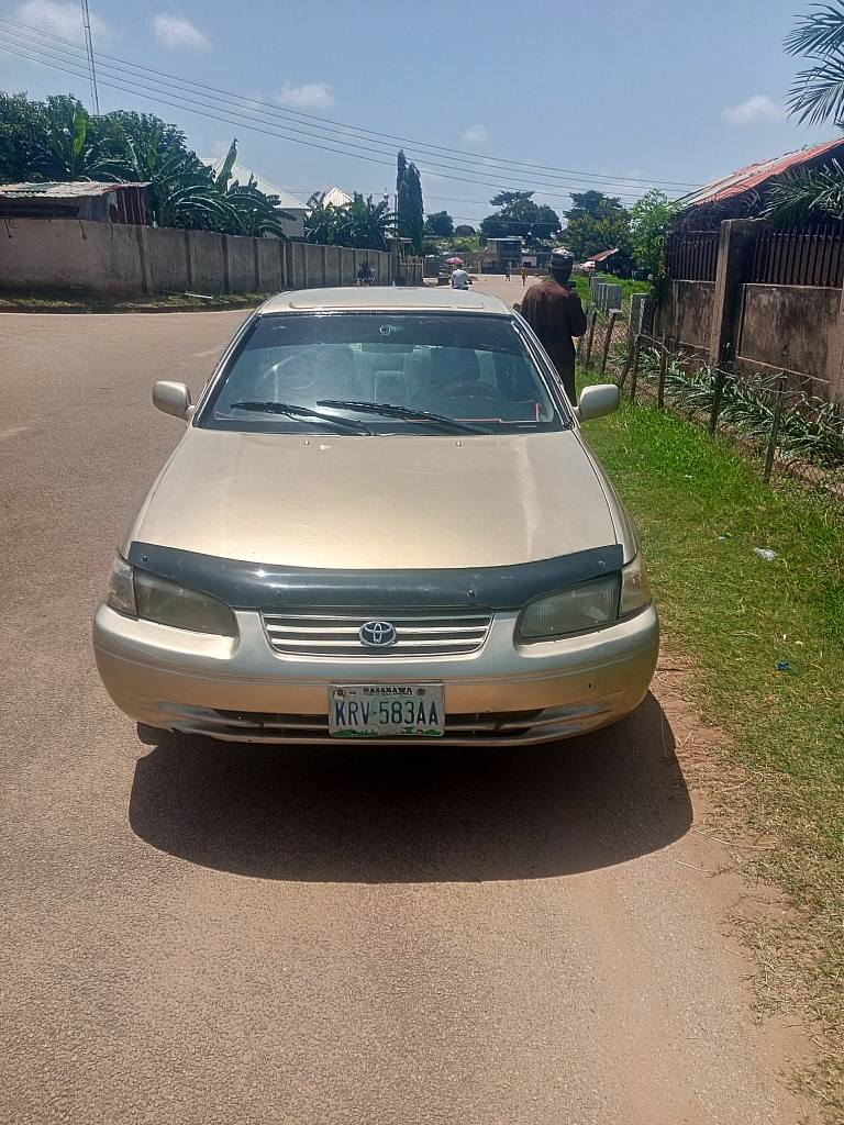 A picture of Neatly used 2000 1 780m slightly negotiable Direct owner