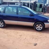 A picture of 2 months used Toyota picnic 4 sale Sound untampered engine