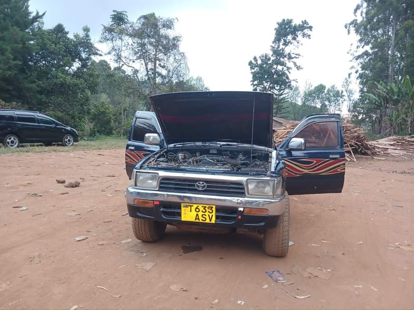 used toyota hilux