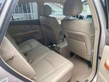 A picture of VERY CLEAN AND NEAT DIRECT TOKUNBO Make LEXUS RX 330