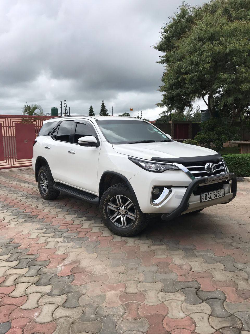 used toyota fortuner