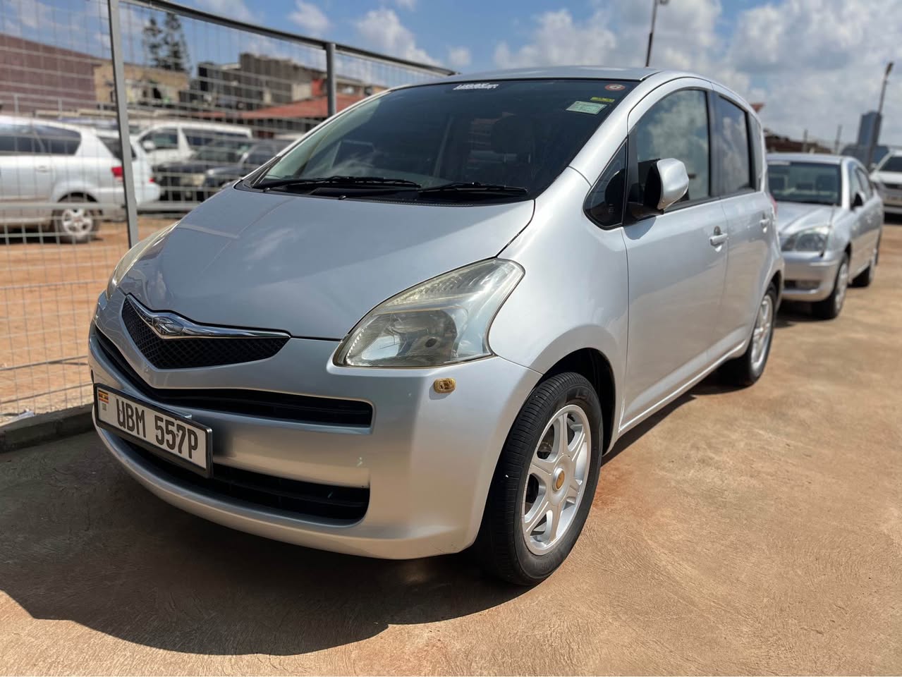 A picture of 2008 Toyota ractis