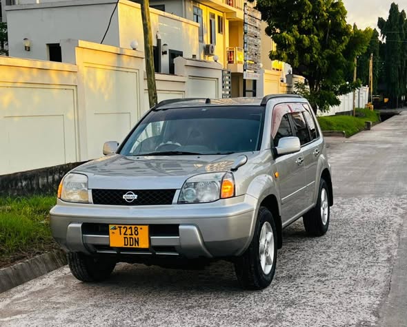 A picture of NISSAN XTRAIL NEW