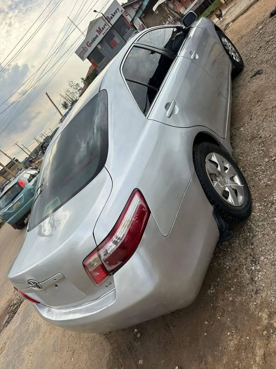 A picture of Toyota Camry LE 2008 Toks Standard 2022 on Custom First