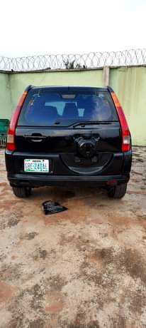 A picture of Honda crv 03