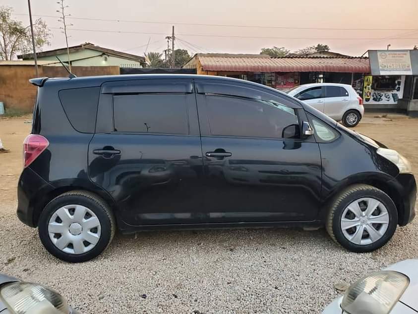 toyota ractis