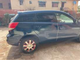 A picture of Clean Toyota Matrix