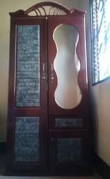 A picture of Vitu vya ndan vina uzwa TV nch 32 Bei 270k