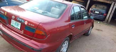 A picture of 2002 Nissan Almera 2002