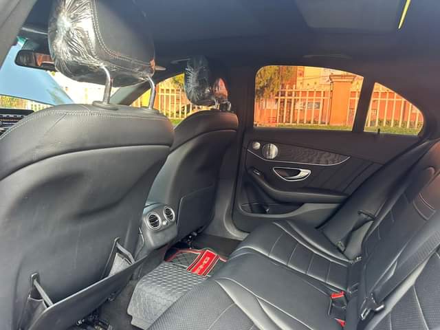 A picture of 2015 model Toks standard full option C300 distress sale 18m
