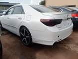 A picture of 2010 TOYOTA MARK X 2010 4wd