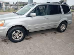 A picture of Honda pilot 2005 Flashed on first body Engine Ac Gear