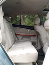 A picture of Very Sharp Lexus RX 350 08 Model