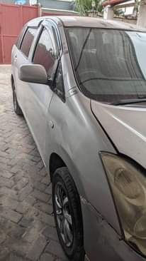 A picture of Toyota wish 0694312762 