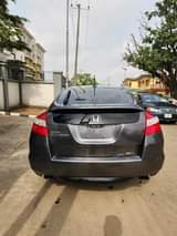 A picture of Honda crosstour 2010