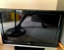 A picture of TCL 32 TV