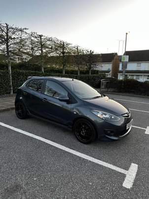 mazda 2