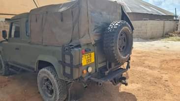 A picture of DEFENDER BEI.........38M 0757455444
