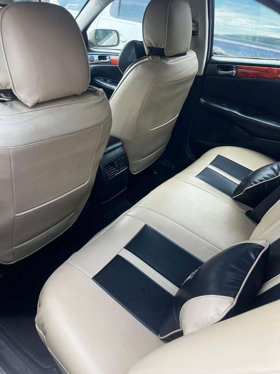 A picture of Lexus ES330 2005