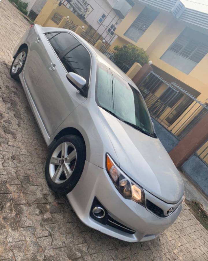 A picture of Foreign Used Toyota Camry Spider