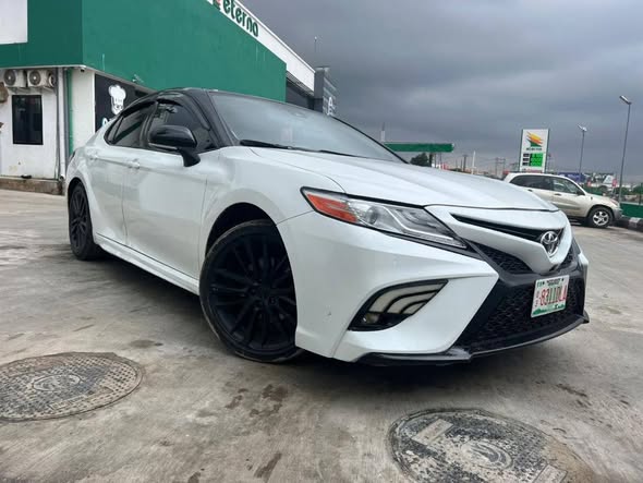 A picture of Toyota Camry 2019 model
