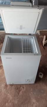 A picture of Neatly used Household items in Asaba