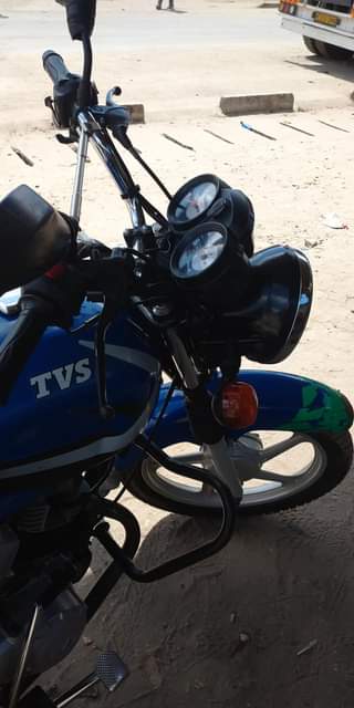 A picture of tvs 125