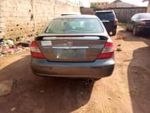 A picture of Toyota Camry 03