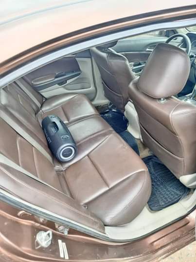 A picture of First body Honda Accord 2010 with avery sound engine gear
