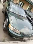 A picture of 2000 Toyota Camry tiny light 2000
