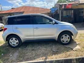 A picture of Toyota ist