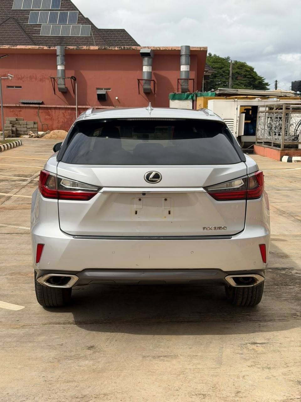 A picture of Lexus Rx350