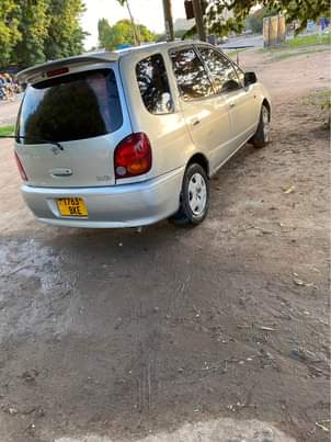 A picture of Toyota Spacio old Cc 1490 Active insuarance Inauzwa Bei 4