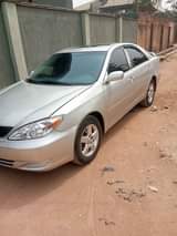 A picture of Toyota Camry 04