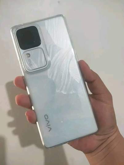 A picture of Vivo V30