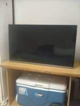 A picture of We fix broken electronic devices Tvs microwave plasma washing machine