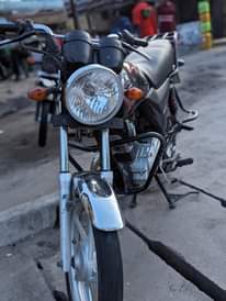 A picture of HAUJUE EXPRESSS CC 125 INAUZWA ENGENE AIJAGUSWA KABISA IMETUNZWA SANA
