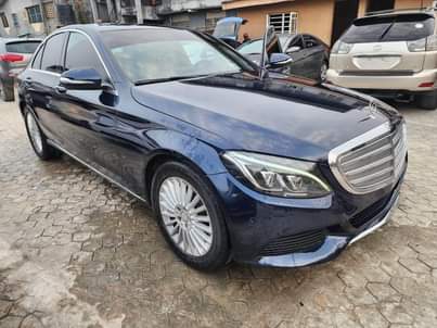 A picture of Mercedes Benz C300 V6 2016 15.6M