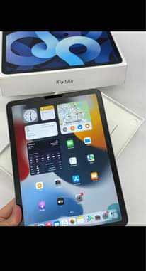 A picture of iPad Air 4