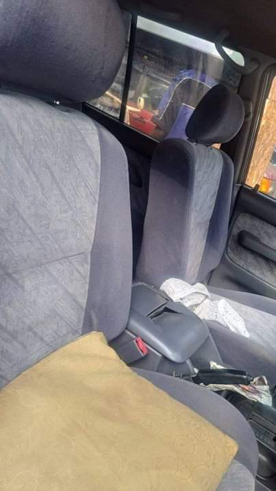 A picture of 2000 LANDCRUSIER PRADO TX Petrol