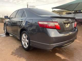 A picture of 2008 TOYOTA CAMRY SE