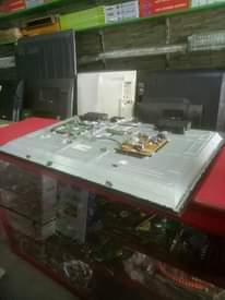 A picture of Xmas offer 20 off on ur broken screen replacements