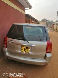 A picture of Toyota raum New shape