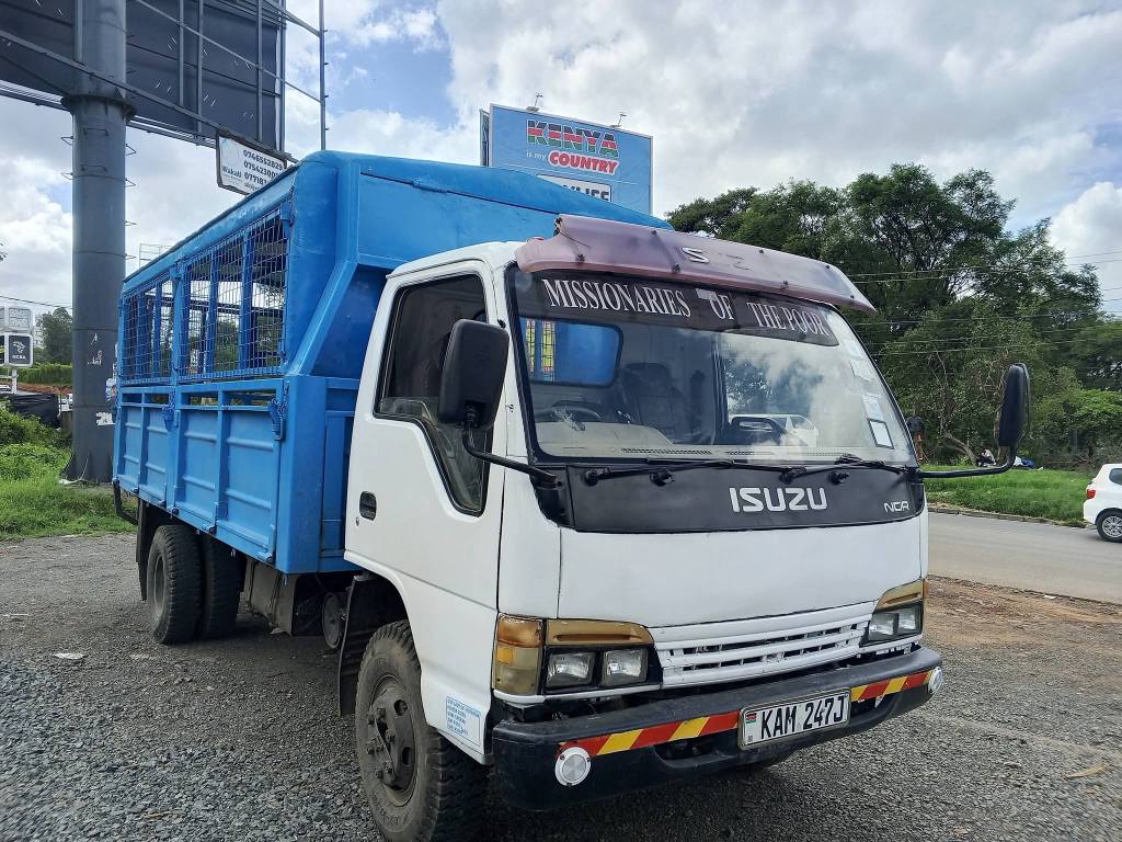 isuzu nqr