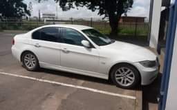 classifieds/cars bmw