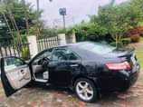 A picture of 2008 Toyota Camry with every working component in good condition