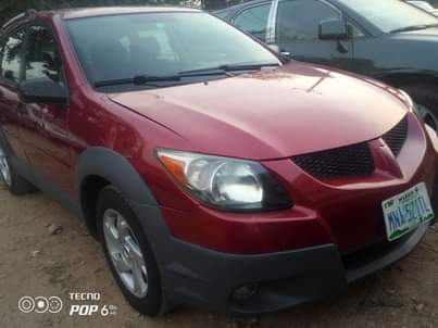 A picture of Neatly used 03 Pontiac vibe