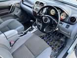 A picture of TOYOTA RAV4 KILL TIME ON SALE
