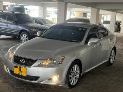 A picture of LEXUS IS 350