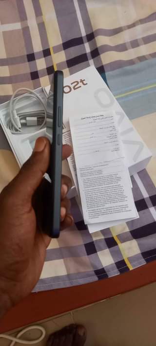 A picture of Vivo phone